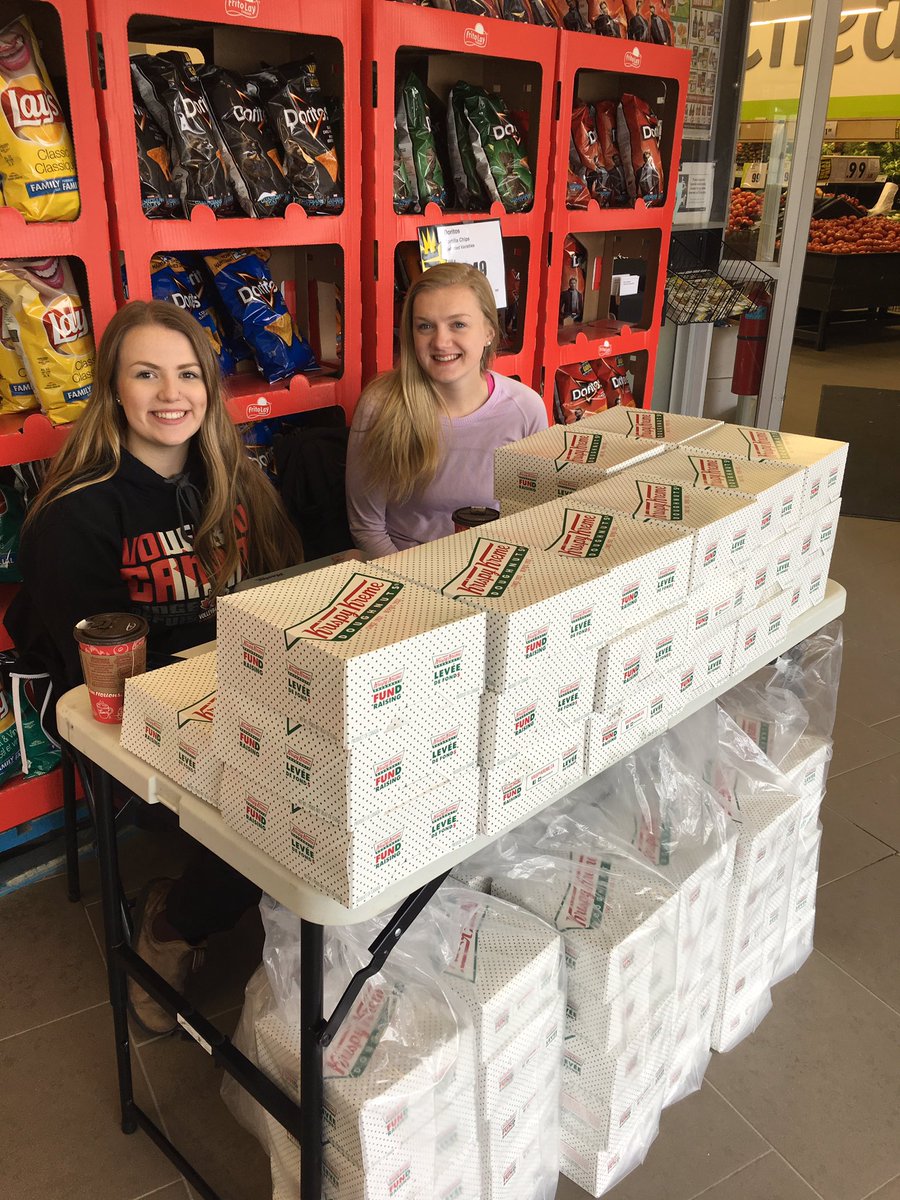 CulinKimberly's tweet photo. Krispy Kreme fundraiser. Come get your fresh donuts. Today Freshco Trout Lake Rd🍩 https://t.co/aoBdz5fqPq