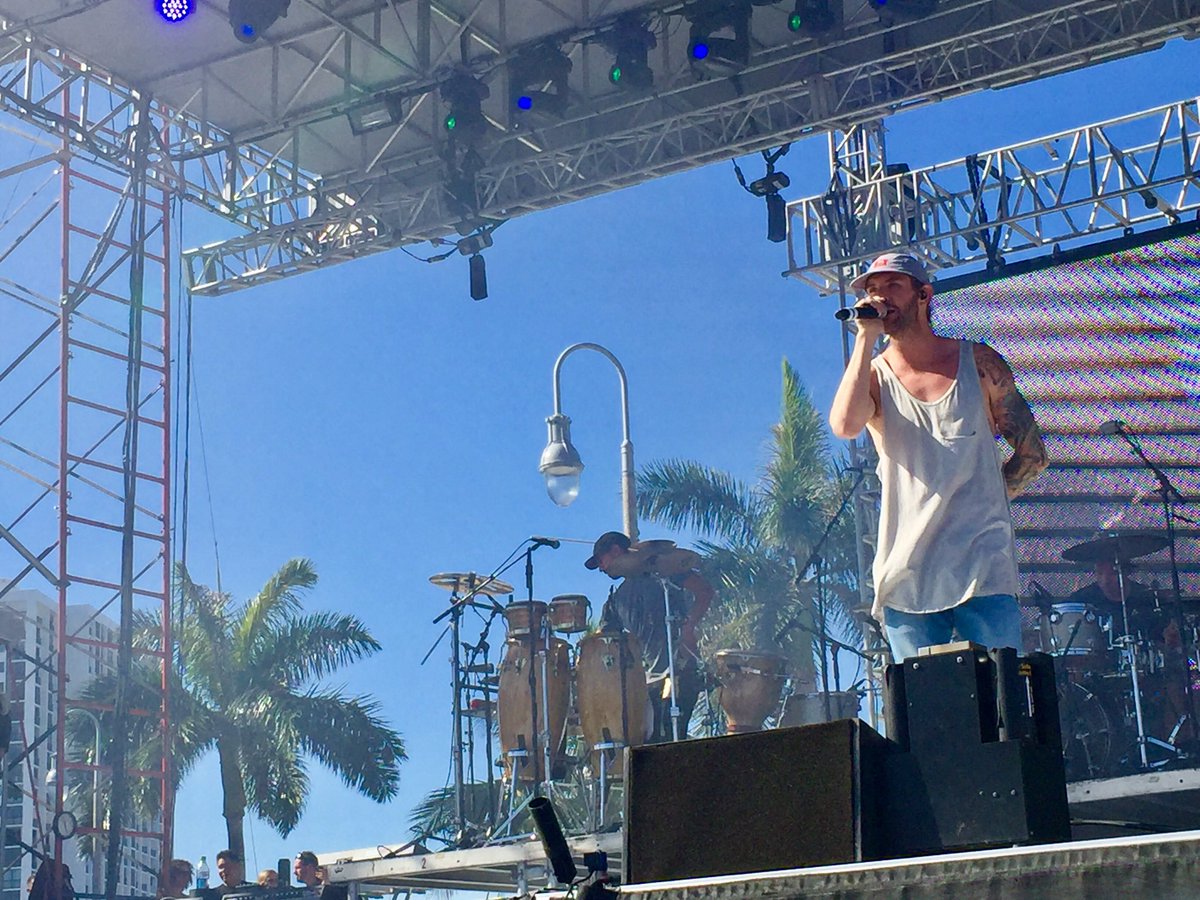 jecoyo's tweet photo. @dirtyheads thank you for making music. https://t.co/kbTGnsGv4D