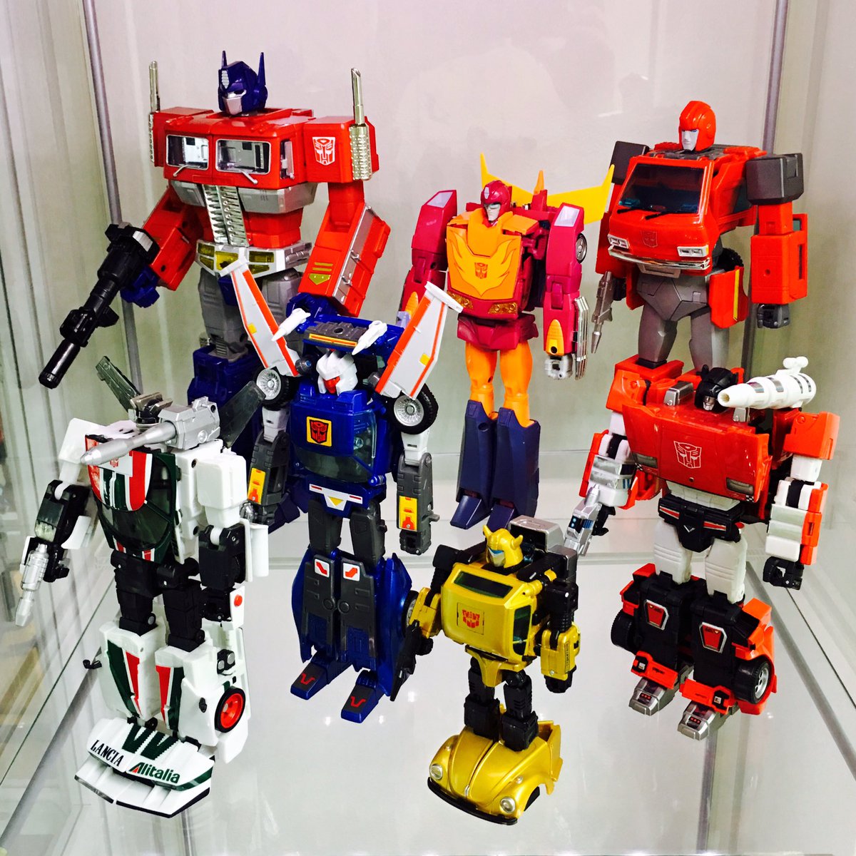 Gokin Z Pa Twitter 旧玩具のイメージでポーズ 足の可動は無しで腕のみ動く感じ これはこれで好きです トランスフォーマー Tftoyの面白さを伝え隊