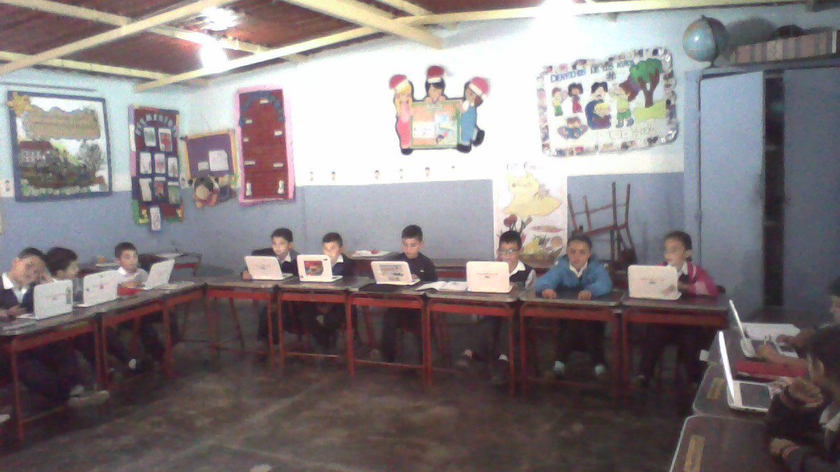 1er. grado trabajando con Canaima sobre conociendo mi cuerpo
recaudoscraj@yahoo.com  <a href="/CLIFPJauregui/">CLIFPMV Jáuregui</a>