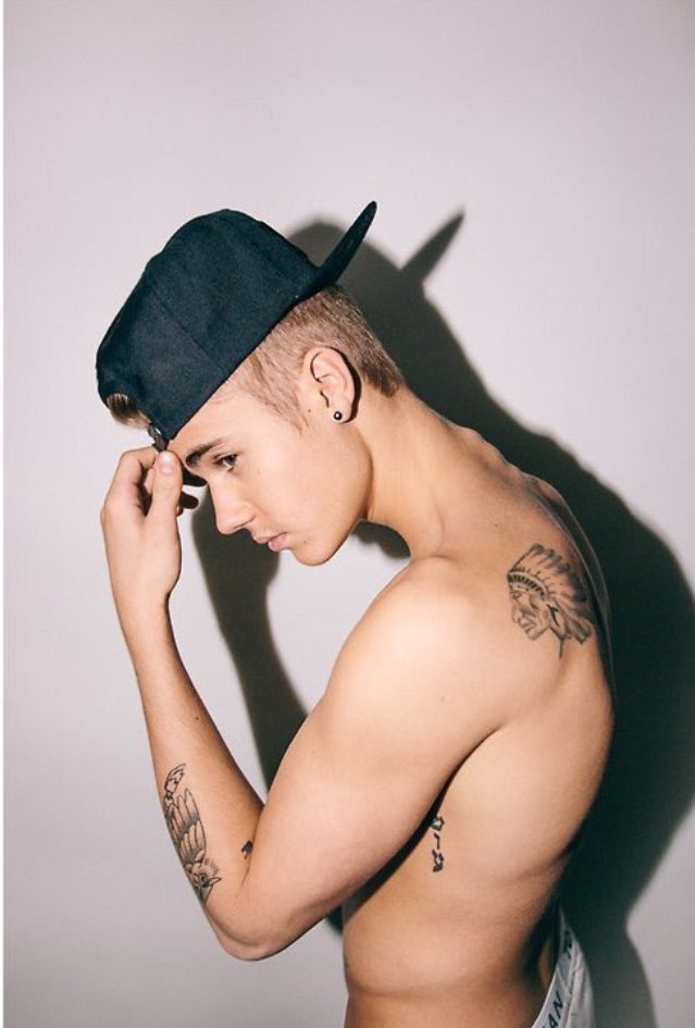 greysnanatomy's tweet photo. #JustinBBMAs https://t.co/9R3pK2ZbDN