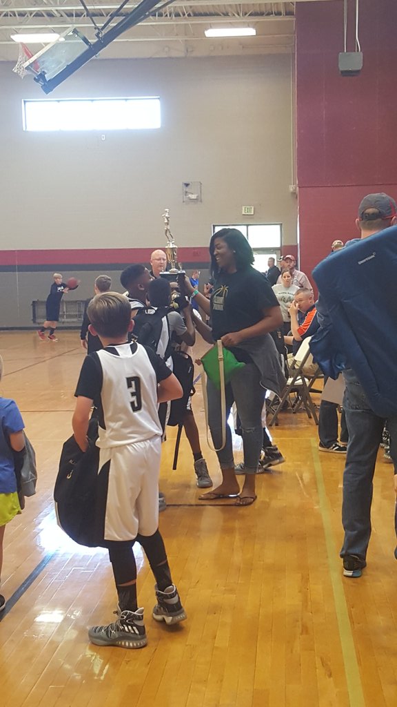 TeamCarrollPremier tweet media