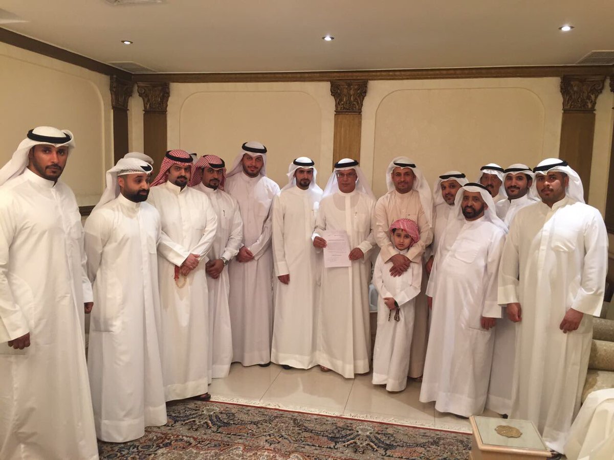 احمد محمد الملعبي (@ahmad_mohammed_) on Twitter photo صورة مجموعة تمثل #رجال_الاطفاء_الجامعيين مع النائب مبارك الحريص وتقديم الشكر على تعهده بالوقوف مع مطلبهم المستحق <a href="/Alharees_camp/">مبارك الحريص</a> صورة مجموعة تمثل #رجال_الاطفاء_الجامعيين مع النائب مبارك الحريص وتقديم الشكر على تعهده بالوقوف مع مطلبهم المستحق <a href="/Alharees_camp/">مبارك الحريص</a>