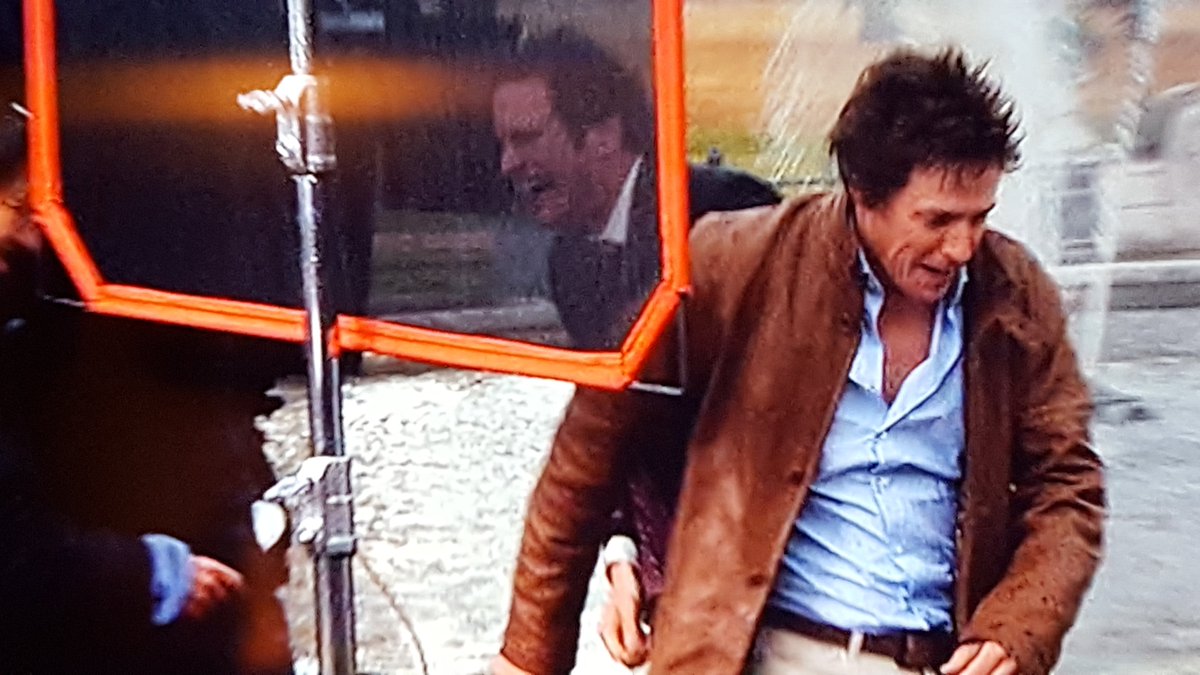 FIRTH_First's tweet photo. Colin #Firth and Hugh #Grant in Bridget Jones, The Edge of Reason - Awesome Behind the fight scene pix. #ColinFirth is having so much fun😂😄 https://t.co/P57kDImrMX