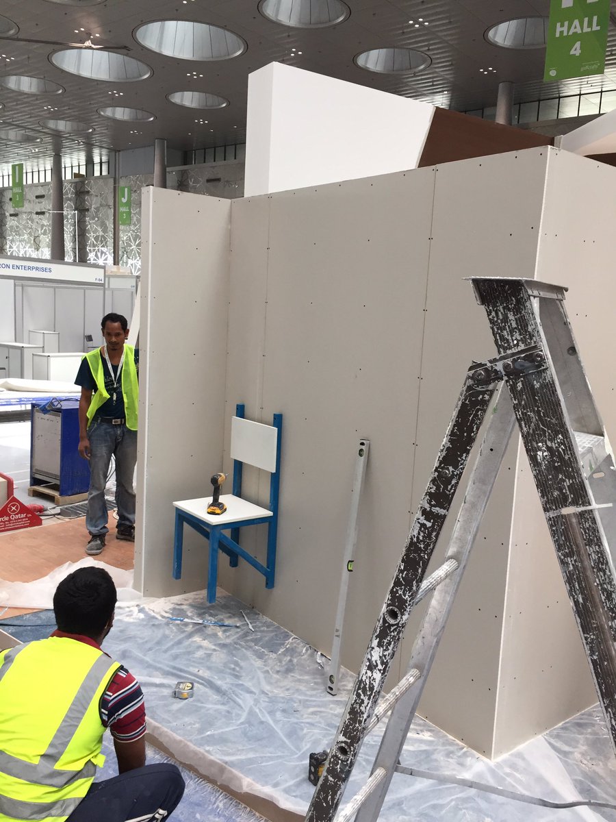 mogsmono's tweet photo. @GyprocME #floatingchair #Habito partition build @ProjectQatarPQ looking like it's gonna be a great event at the #SBM stand Hall 4 F97 https://t.co/aoKbpfgzXN