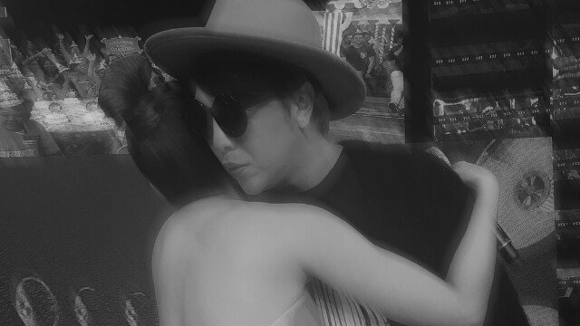 marveleann's tweet photo. 'it hurts when you have someone in your heart, but you cant have them in your arms' ☹ https://t.co/ZrtGd2tuB7