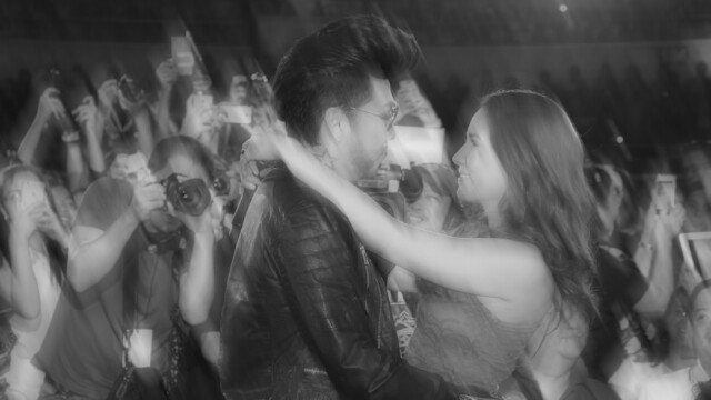 marveleann's tweet photo. 'it hurts when you have someone in your heart, but you cant have them in your arms' ☹ https://t.co/ZrtGd2tuB7