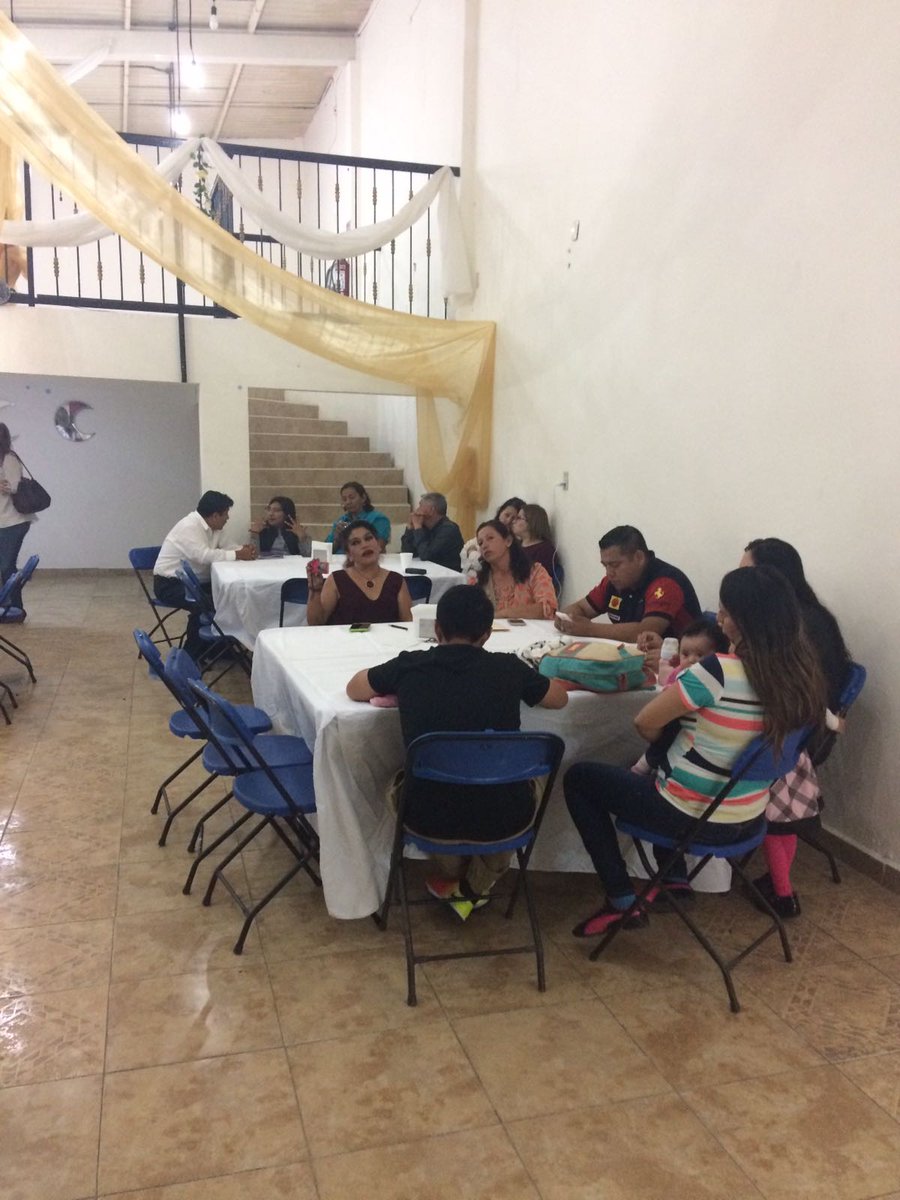 Martha_Hilda's tweet photo. #AgendaDeCampañaPRI
Tertulia con Asociaciones Civiles con Objeto Social de Atención de Género. #EsDeMujeres #FuerteYConTodo #ConDelMazo https://t.co/oZVpBudb7Y