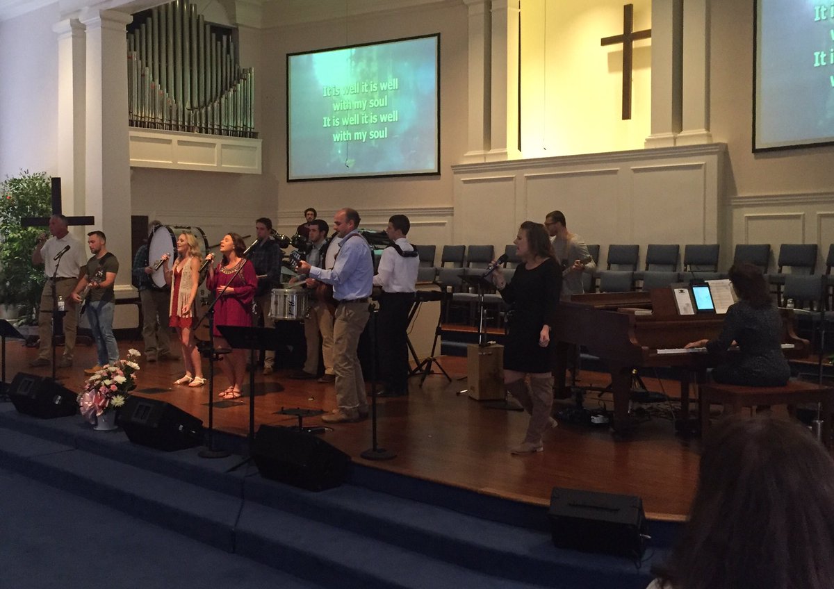 liveliketheson's tweet photo. Blessed in worship today at CHBC with inspiring music featuring a drumline from #DBHS. Thanks, Indians! #glory2god #graduaterecognition https://t.co/K3Wp5P6b1d