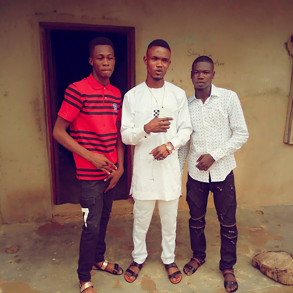 mightyman01's tweet photo. Brothers https://t.co/IYZ6zDC8mQ