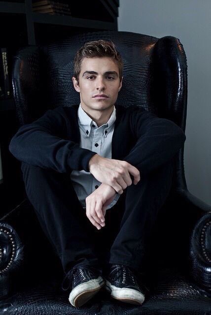 BoysHotFR's tweet photo. Dave Franco c'est la perfection 😍 https://t.co/IQETPgS7fI