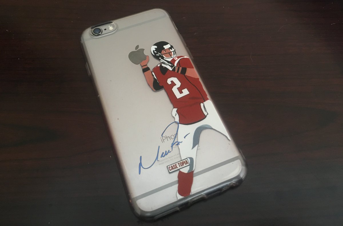 S/O to Chris for getting his case signed by Matty Ice himself! 👊