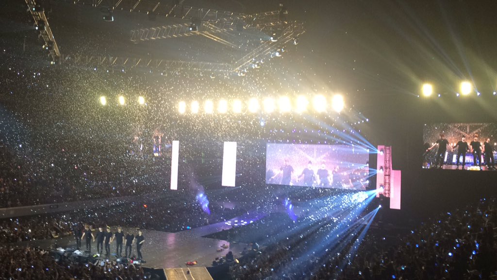 princelyjin's tweet photo. [050717] Hoping for more good days 💜 I'm so happy to be part of this beautiful ocean, see you again next time. Such a wonderful night 💜 https://t.co/DNr2aww1Pv