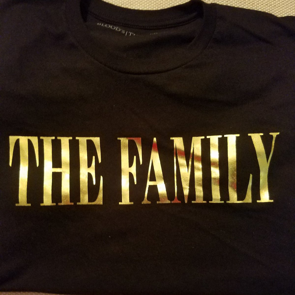 THEFAMILYAL's tweet photo. #NewProfilePic https://t.co/VPGwfJih8X
