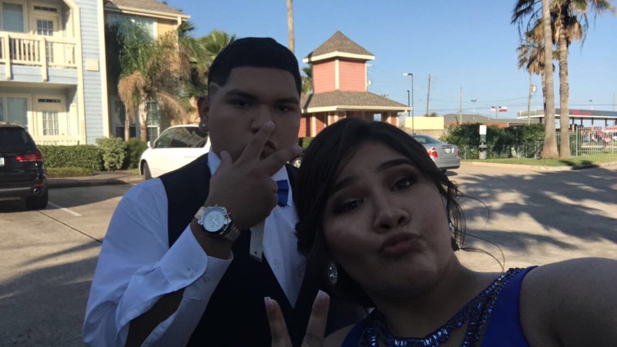 _aleesotoo's tweet image. #toomuchsauce #morepicstocome :) ❤️