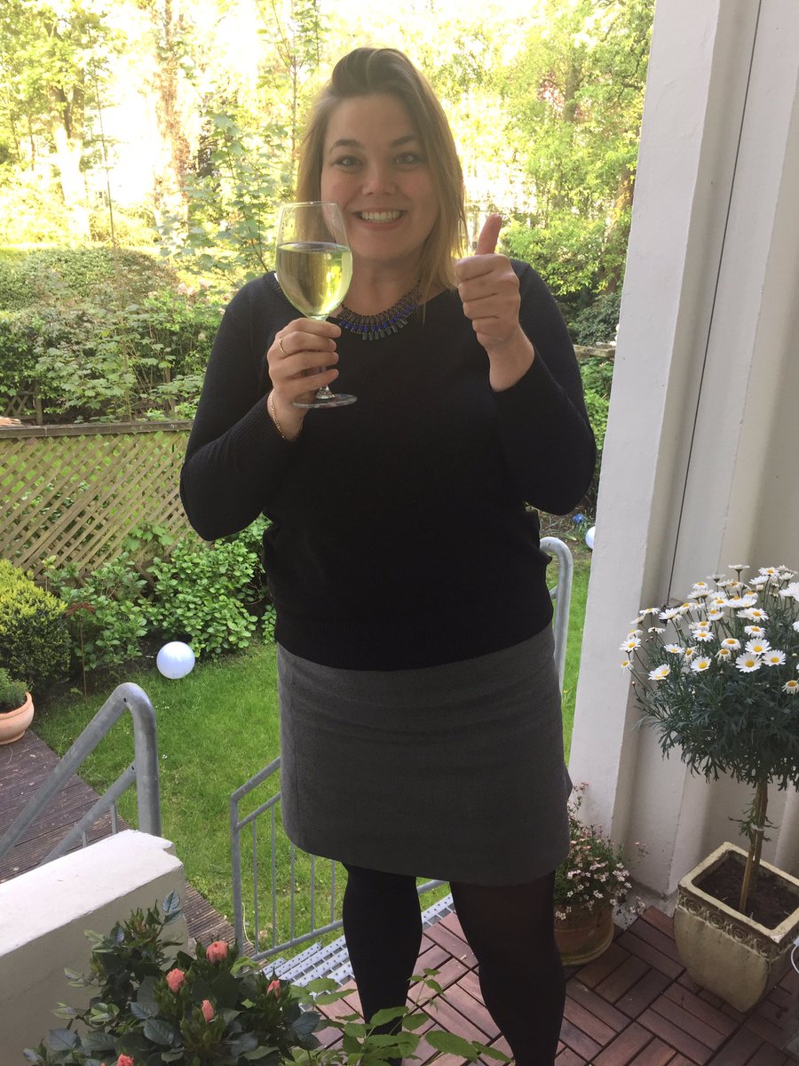 Bravo, Ihr Grünen in SH! Quicklebendig, offensiv und  optimistisch! So geht das. Gratuliere Euch so sehr. <a href="/MonikaHeinold/">Monika Heinold</a> @RobertHabeck