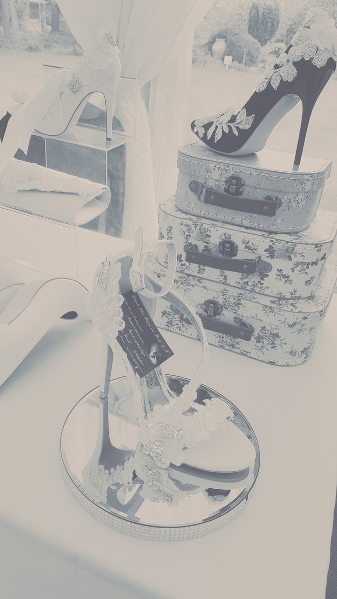 by_bespoke's tweet photo. Fab day at #stantonmanor wedding fayre last weekend! 

We would love to create your own #bespokeshoes for your #wedding 

 #shoedesigner https://t.co/W6OF8Ilwaq