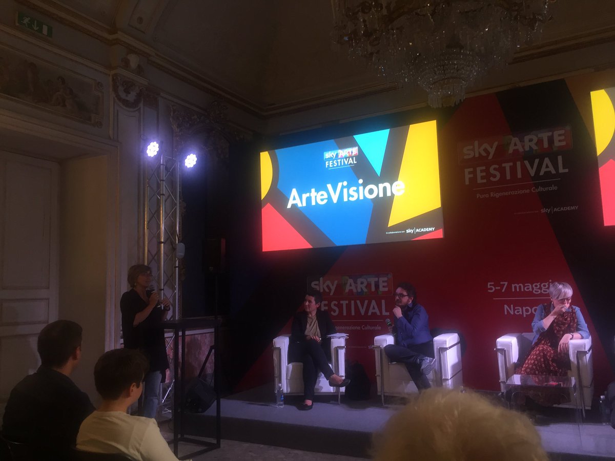 Ritaluce1992's tweet photo. In collaborazione con @SkyAcademy per sostenere e supportare il talento dei giovani! #SkyarteFestival #ArteVisione  #RuralHack https://t.co/84SXXxW4oL