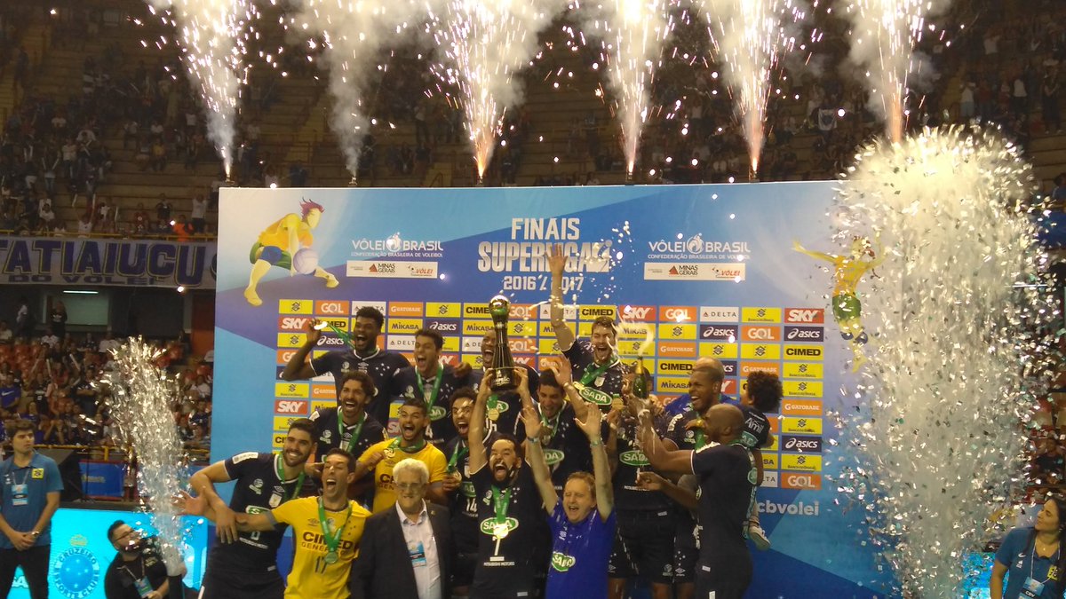 SadaCruzeeiro's tweet photo. O melhor time da história. O maior campeão do país. O único brasileiro campeão do Mundo. https://t.co/1Q9pLcz9cs