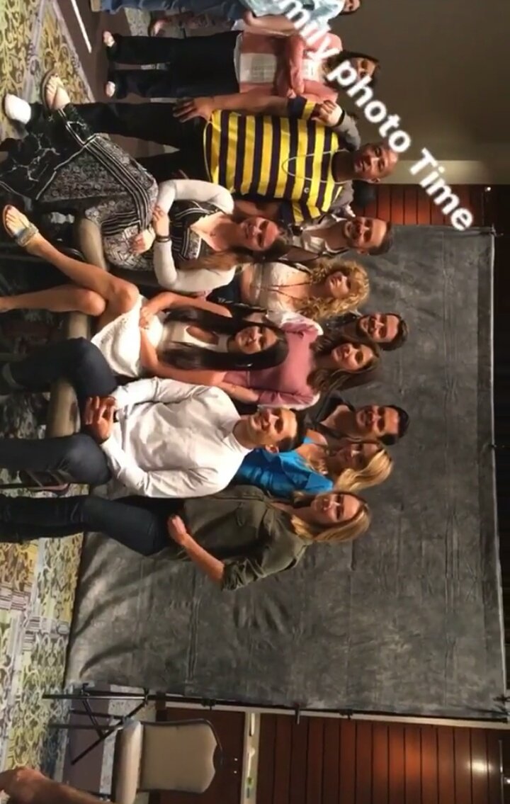 dmesarasst's tweet photo. OTH feels!❤✨😱😍😍😍😍 I can't, this is just so beautiful!😍😍😍 #OTHLove #OTHForever #OTHFamily #OneTreeHill https://t.co/03xcmBOpmv