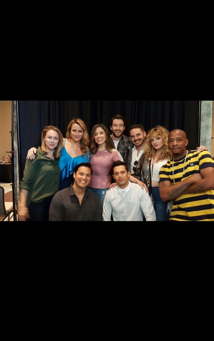 dmesarasst's tweet photo. OTH feels!❤✨😱😍😍😍😍 I can't, this is just so beautiful!😍😍😍 #OTHLove #OTHForever #OTHFamily #OneTreeHill https://t.co/03xcmBOpmv