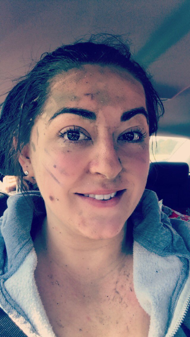 18_simmons's tweet photo. We did it 😬 looking forward to the total @BespokeBeautyES  @ThamesHospCare https://t.co/PitP3hb45q