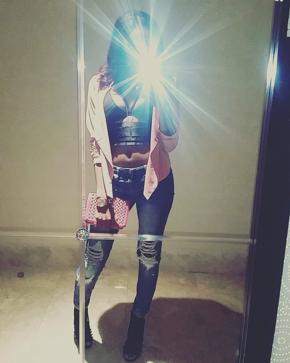mz_Queenb95's tweet photo. https://t.co/CsmcSTR0iI