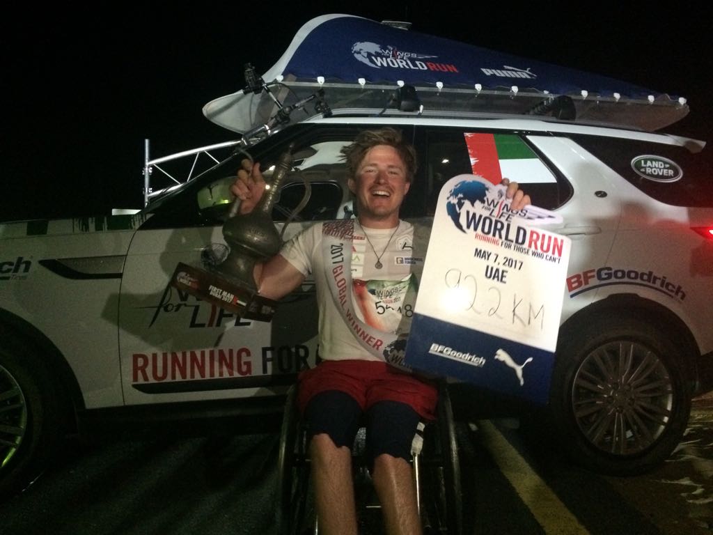 RedBullCH's tweet image. Gesehen, wer am weitesten gekommen ist?
Aron Anderson SWE ist in Dubai gestartet: 92,14km - mit dem Rollstuhl.  #GlobalWinner #WorldRun 🏆