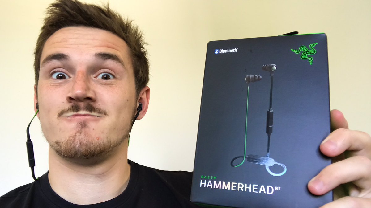 RAZER's NEW HEADPHONES! *GIVEAWAY* youtu.be/QXFdl9Se9ac via <a href="/YouTube/">YouTube</a>