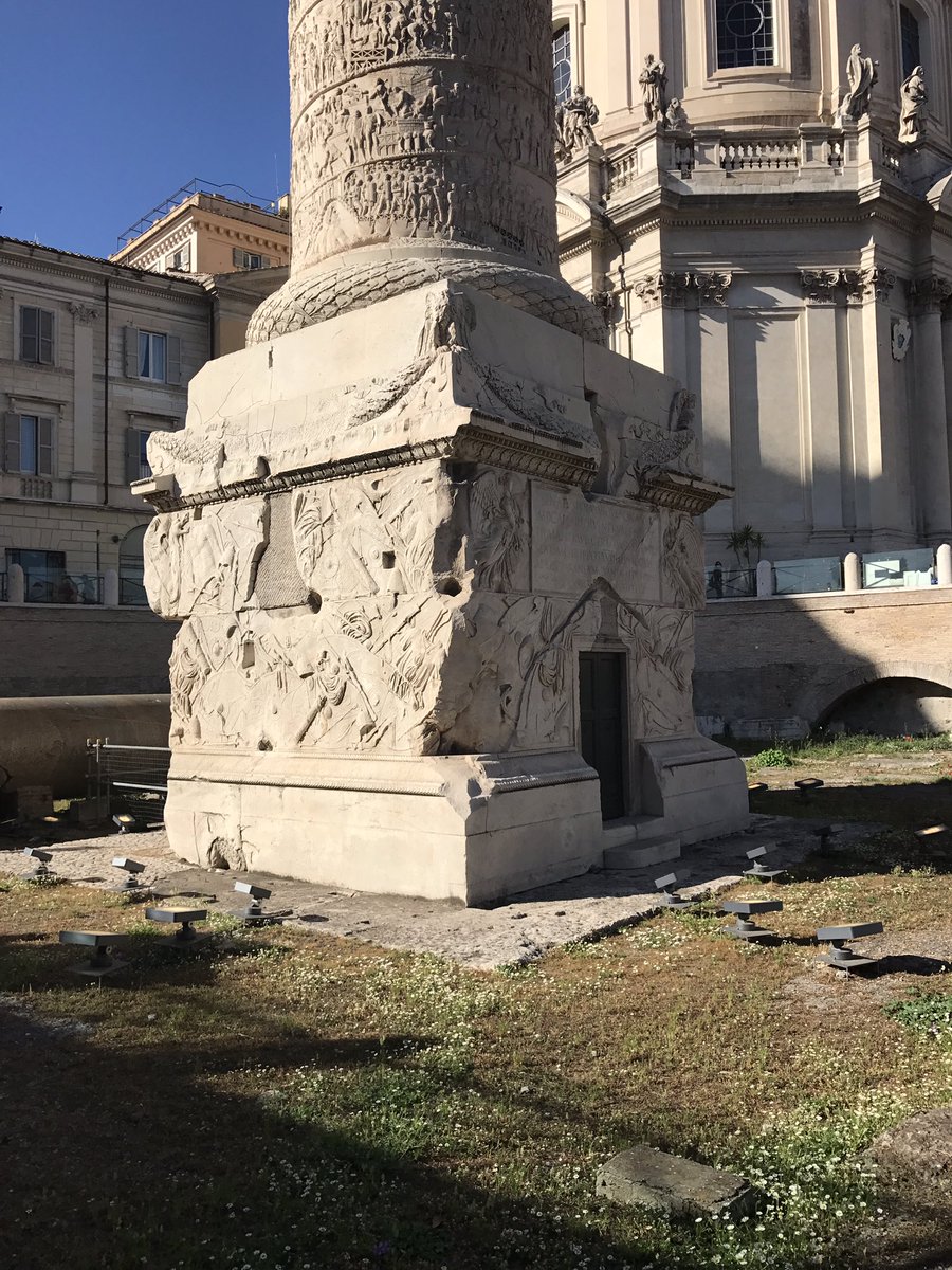 DariusAryaDigs's tweet photo. We just launched #SpaininRome @SaveRome @antigua_roma Trajans Forum, Column &amp;Markets #ancientromelive - exploring ancient contexts - join! https://t.co/VVyqtbCth1