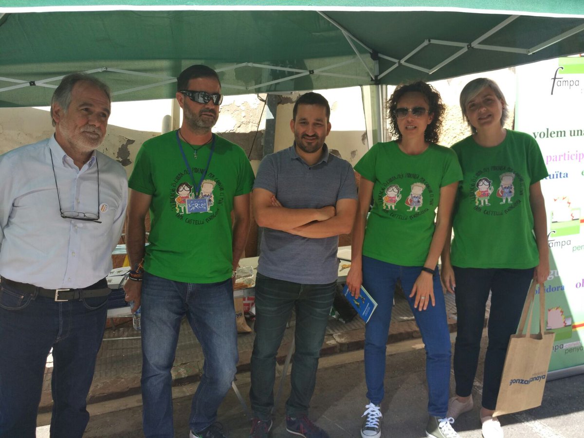 Hui diumenge <a href="/FAMPACS/">FAMPA Castelló</a> ha estat present a #FestaperlaLlengua de <a href="/ajuntborriol/">Ajuntament de Borriol</a>
Enhorabona <a href="/ColCasEV/">Col·lectius per la llengua i la cultura Castelló</a> i <a href="/escolatv/">Escola Valenciana</a>
#TriaEscolaPública
#EnValencià