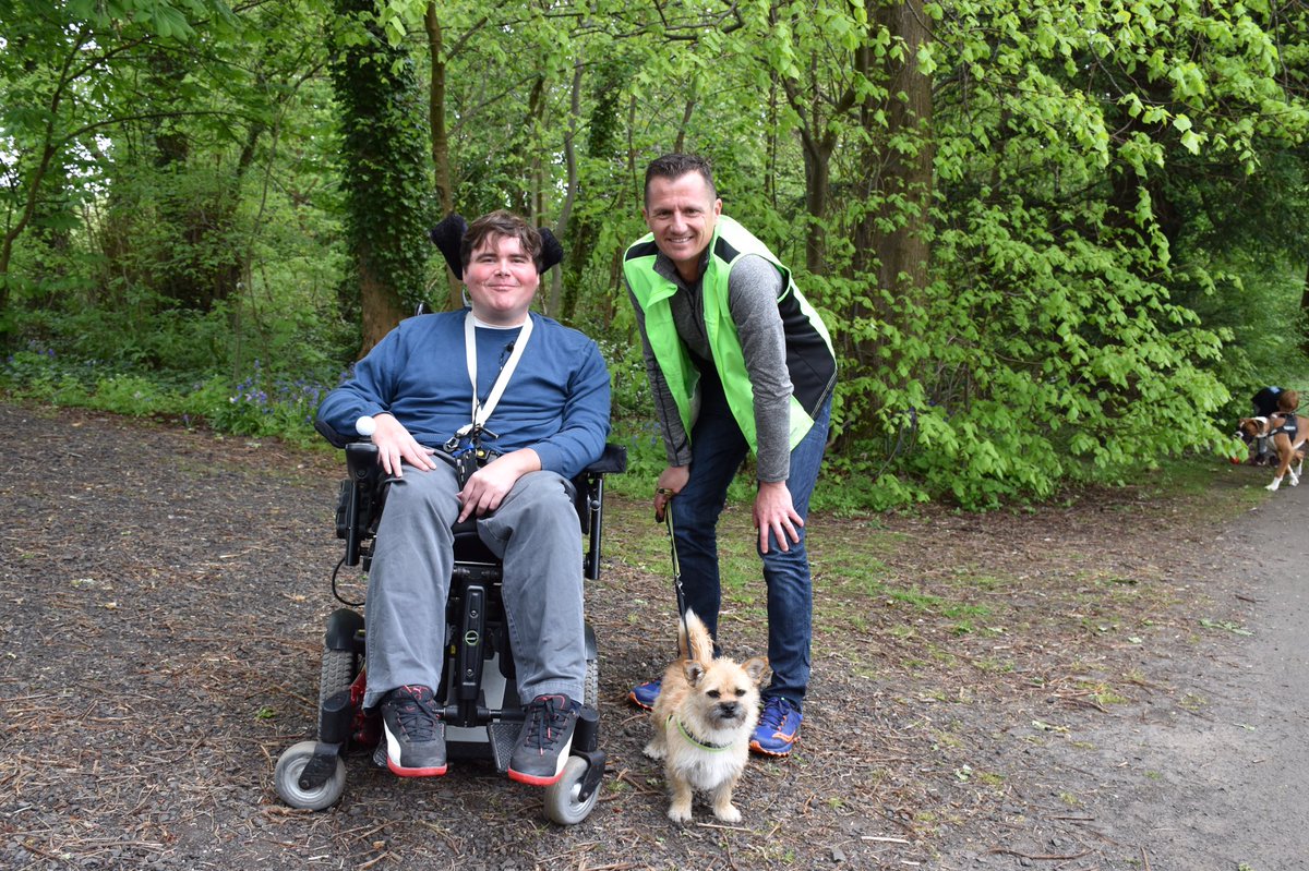 findinggobi's tweet photo. Great day out supporting @canine_partners Bluebell walk,Glasgow.Raising Money,amazing animals helping amazing people https://t.co/DfjGANCJtz https://t.co/ltFSdwPvly