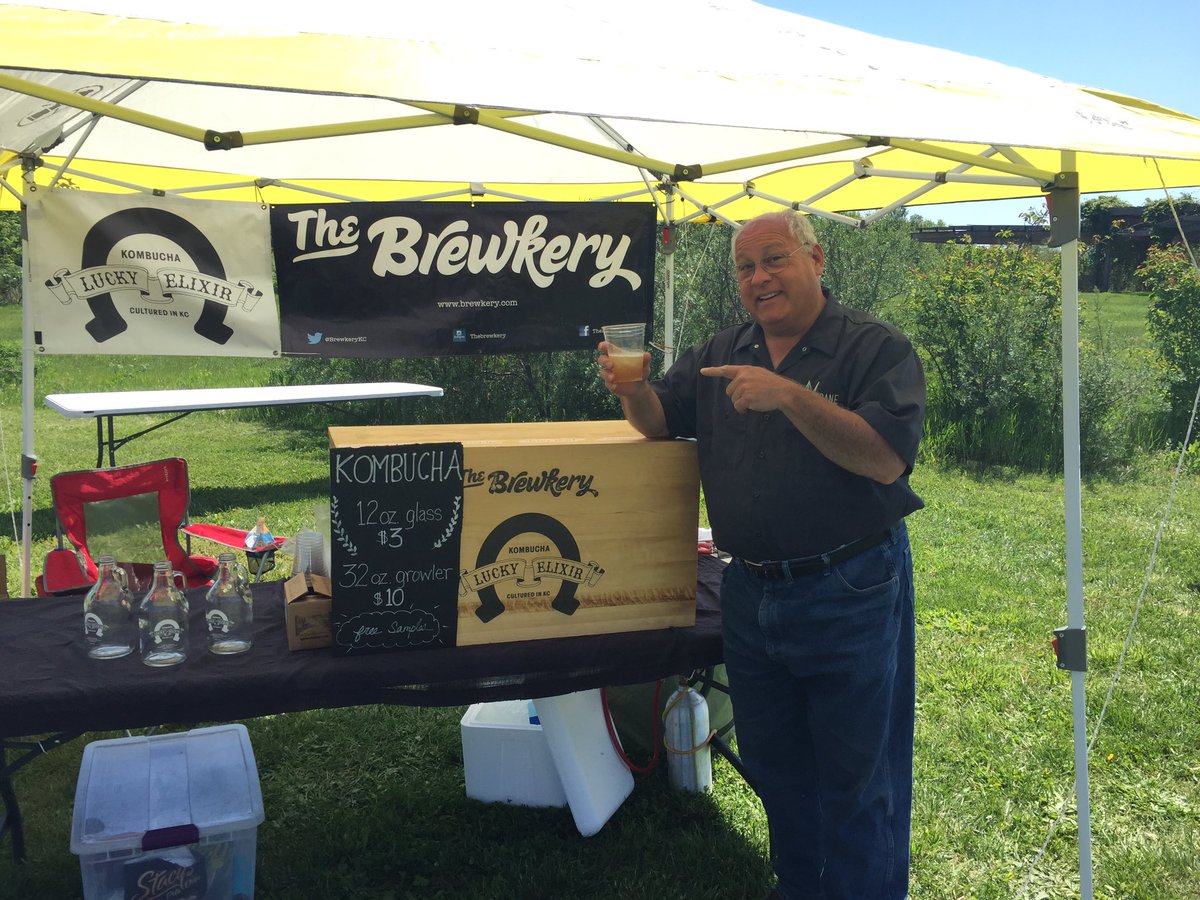 BrewkeryKc's tweet photo. Back at @PowellGardens today for day 2 of the fermentation fest.Michael Crane of @CraneBrewing stopped by for some #luckyelixir #kombucha https://t.co/EzpxqBfMG0