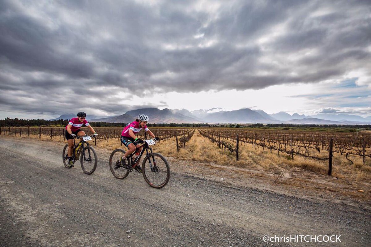 cathwilliamson's tweet photo. @gravelandgrape what an event: single track, views, proper Mtb'ing, great vibe, fantastic prizes. Happy to win happier to enjoy racing! https://t.co/1Qsfm8Mn1p