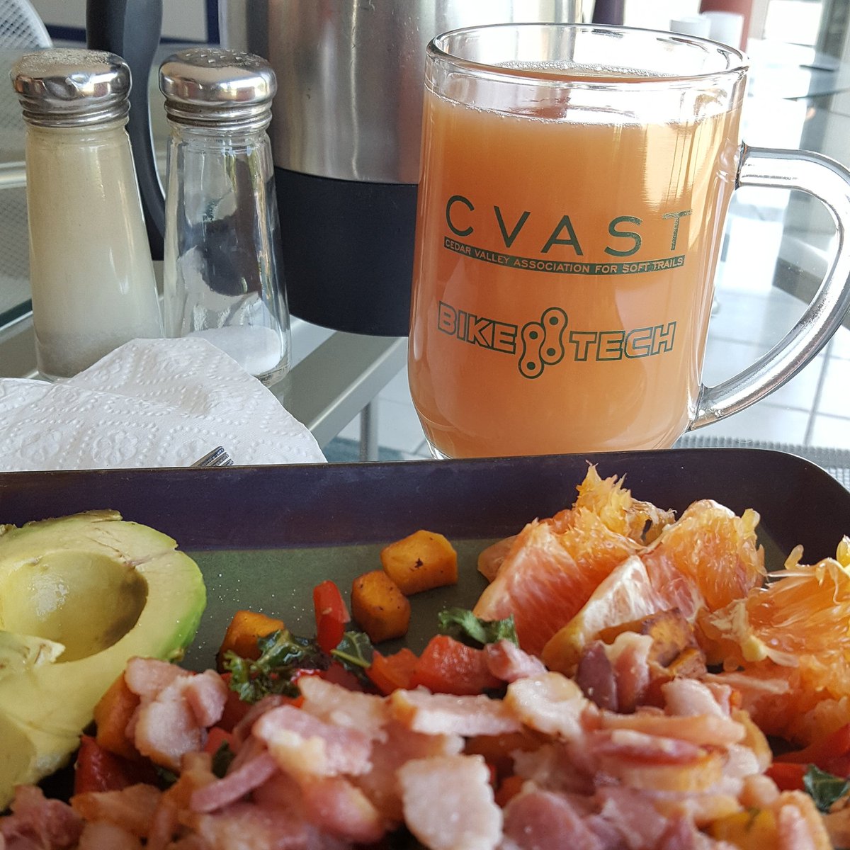 bikeiowa's tweet photo. Broke out the fine glassware this morning for brunch. @biketechcf @trails #Cvast #cedarvalleytrails @CedarFalls https://t.co/TYazv532SJ