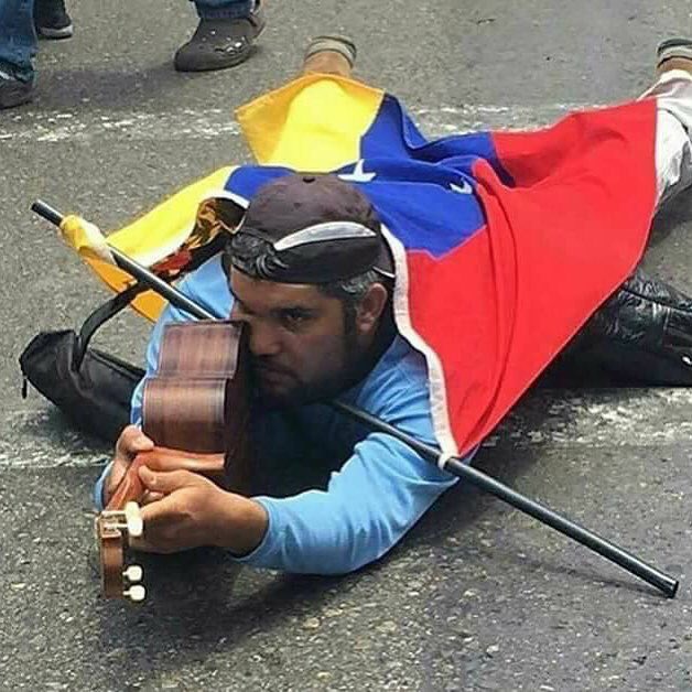 porlagoma's tweet photo. ¿De quién es esta foto tan buena? https://t.co/jvHYkIGdJz