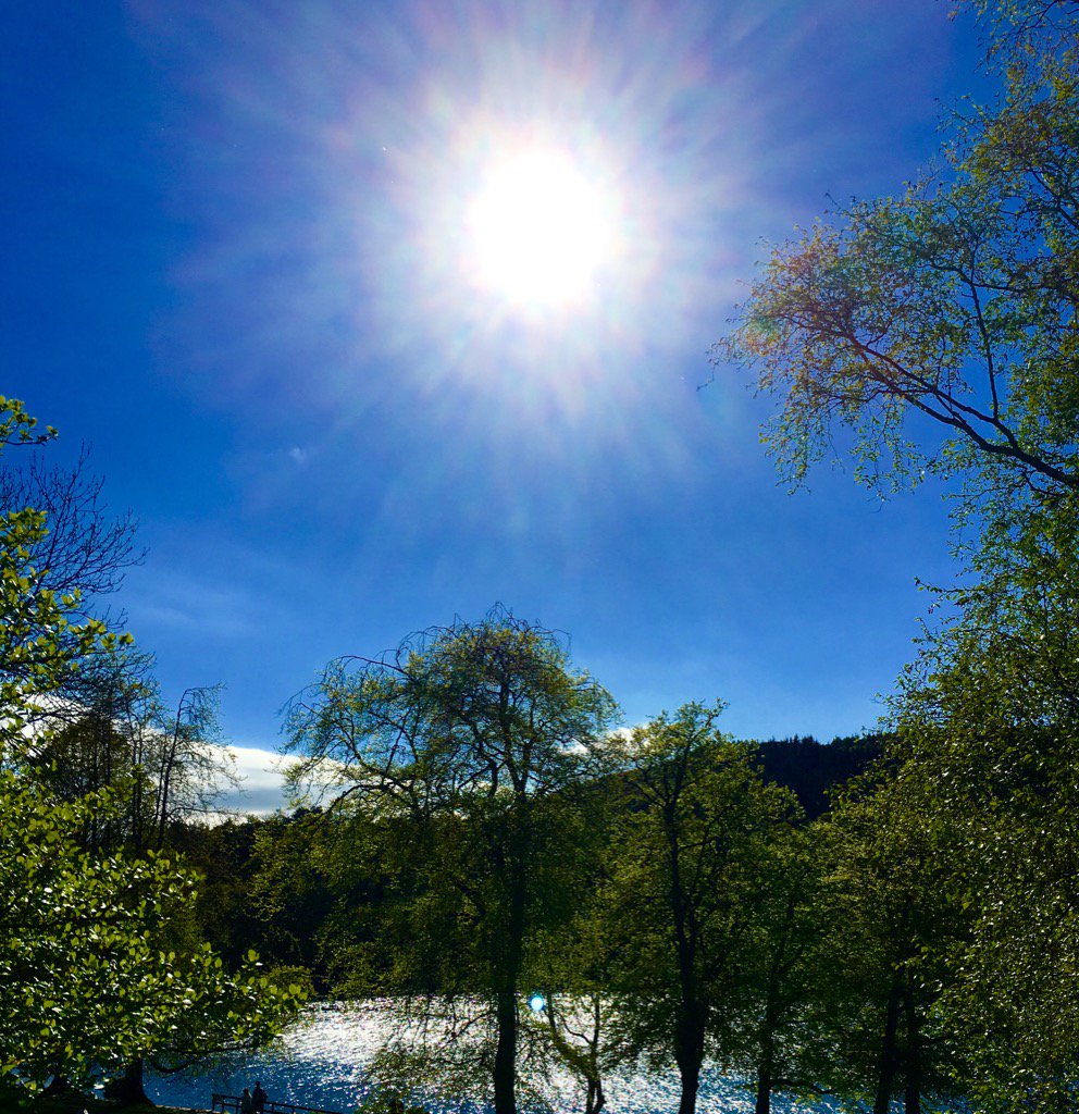 The sun shining over Lake Windermere, Lake District - so beautiful! <a href="/StormHour/">#StormHour</a> <a href="/nationaltrust/">National Trust</a> #photography