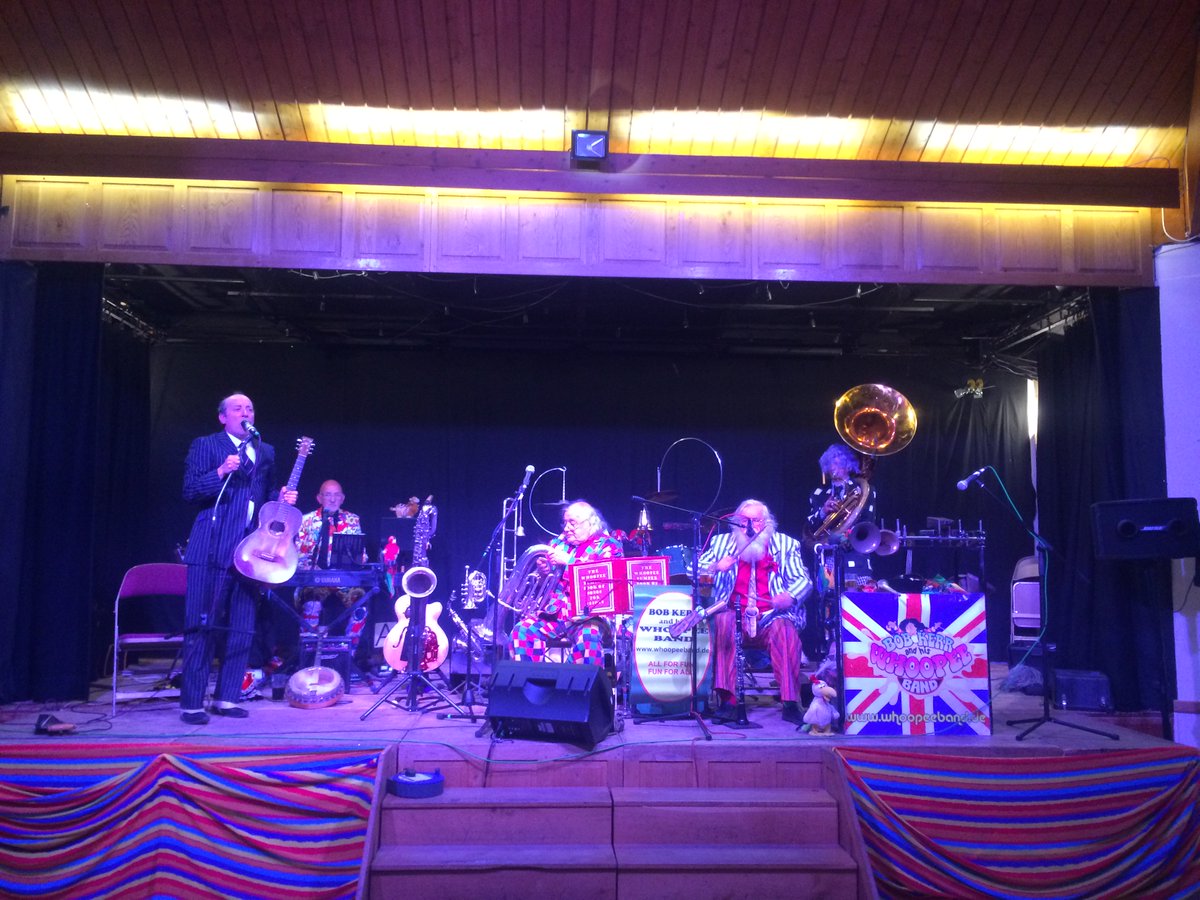 Bob Kerr &amp; his Whoopee Band on right now at the #debenhamjazzfestival