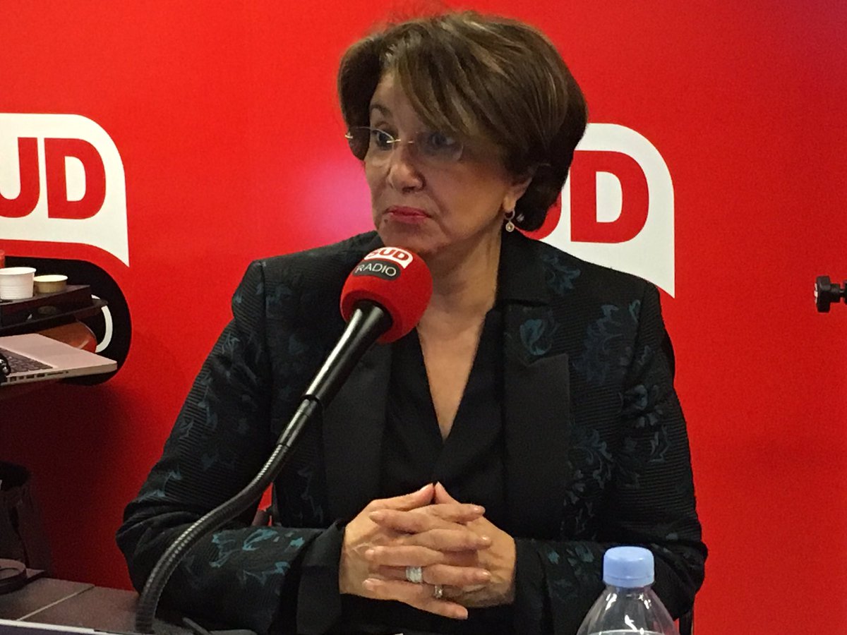 SudRadio's tweet photo. "Un soulagement. Une joie grave et retenu : le #FN a beaucoup augmenté"
@bariza_khiari #SudRadioPrésidentielle https://t.co/KX7iDRpVdn
