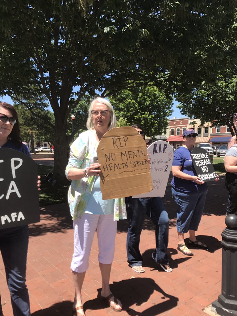 OZRKIndivisible's tweet photo. #DieInAR Happening now! https://t.co/gBjCcPEQM3