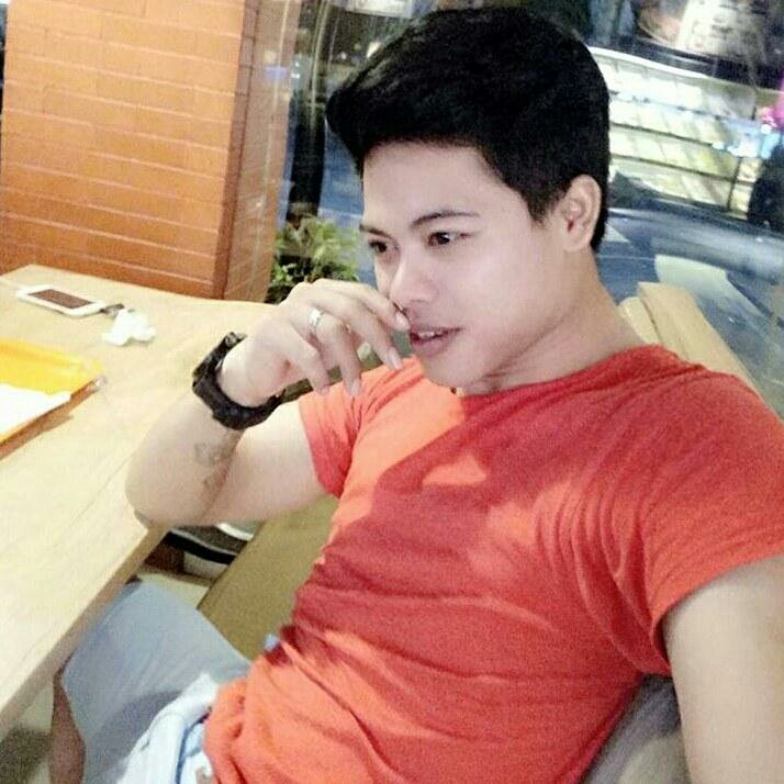 gideon_hendri's tweet photo. OMG! Kamu harus melihat ini. #BIGOLIVE.  
https://t.co/xlA4vmm8KX https://t.co/SzrJLh1cxF