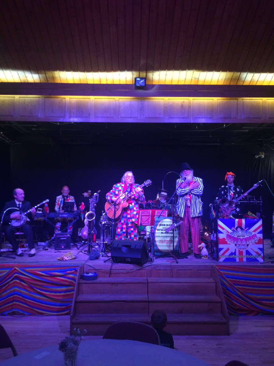 Bob Kerr and Percy the (mad) Professor doing the life of Brian soundtrack. They were of course session musicians on the original soundtrack!