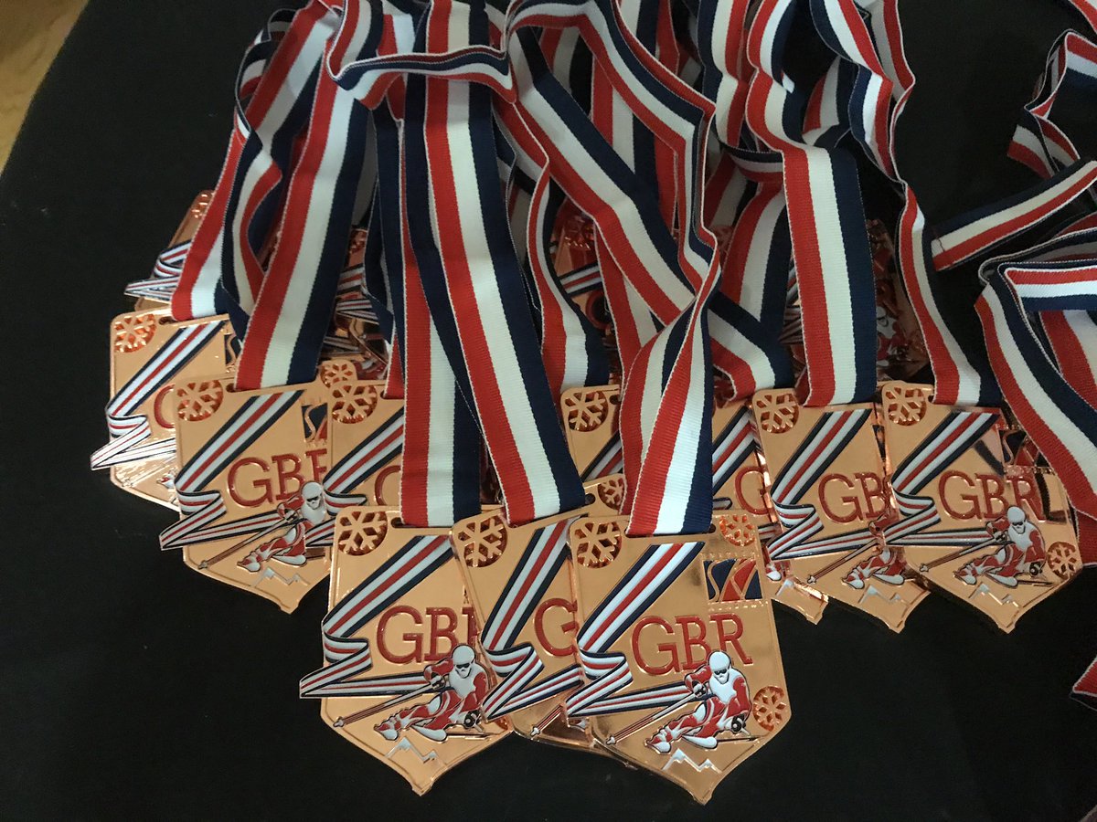 Great weekend of racing next generation rising to challenge. Awesome support from <a href="/Britskiacademy/">British Ski Academy</a> providing prizes 'we want to win' says one