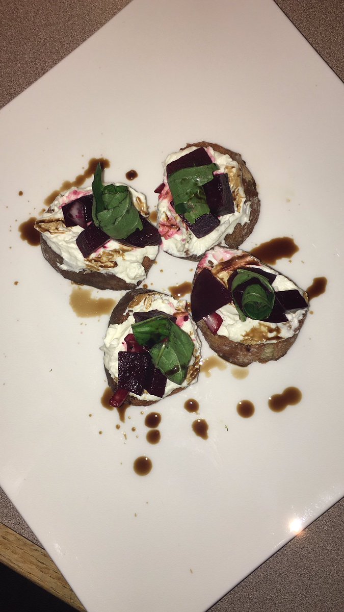 Dantaes_Angel's tweet photo. I should open my own restaurant... amazing goat cheese and beet bruschetta recipe from @greatist #chefAngie https://t.co/Jfx118a3CQ