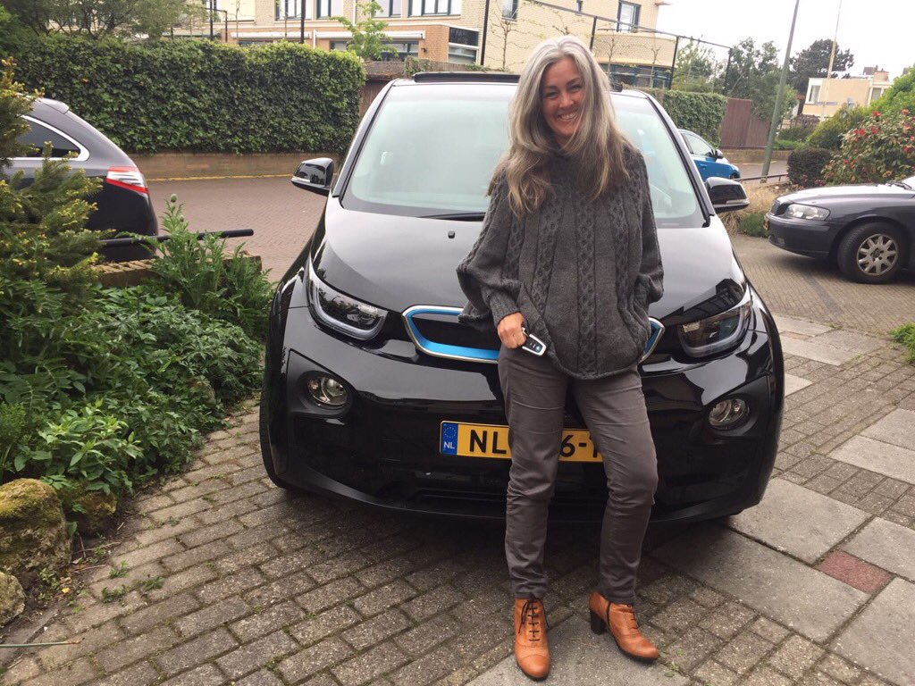 PollyHiggins's tweet image. Deep appreciation of the gift of yet again having the use of electric car to get around freely &amp;amp; easily @BMWiNL