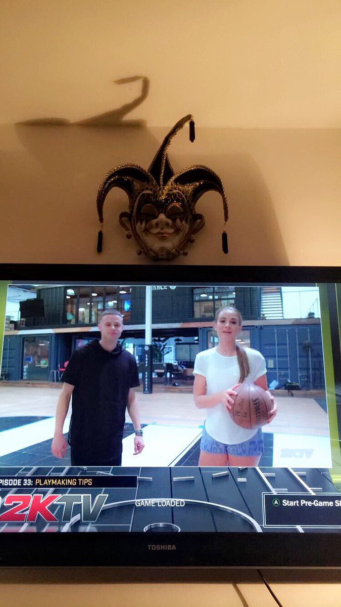 Liam3Fox's tweet photo. Showing us how it's done 🙌🏼 @globalhooper https://t.co/k416t4SeVj