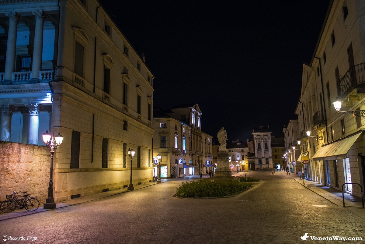 VenetoWay's tweet photo. Centro #Vicenza #Veneto #VenetoWay
Città del #Palladio #UNESCO
By https://t.co/HQTjaATkRY https://t.co/TTp2nQqZjv
