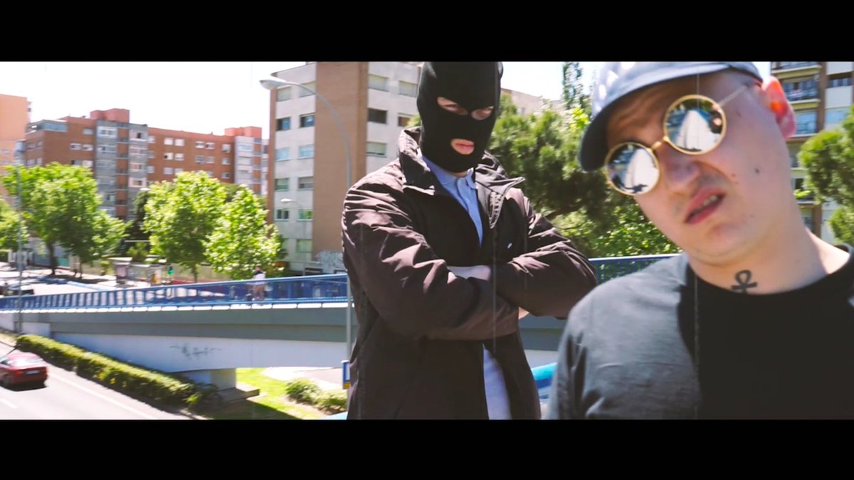Msr19Film's tweet photo. Lo nuevo de @QELXQEREAL ya esta en youtube, producido por @AlvoLoremBeats 
https://t.co/RXPHejCATJ https://t.co/b8oZJ0LaCh