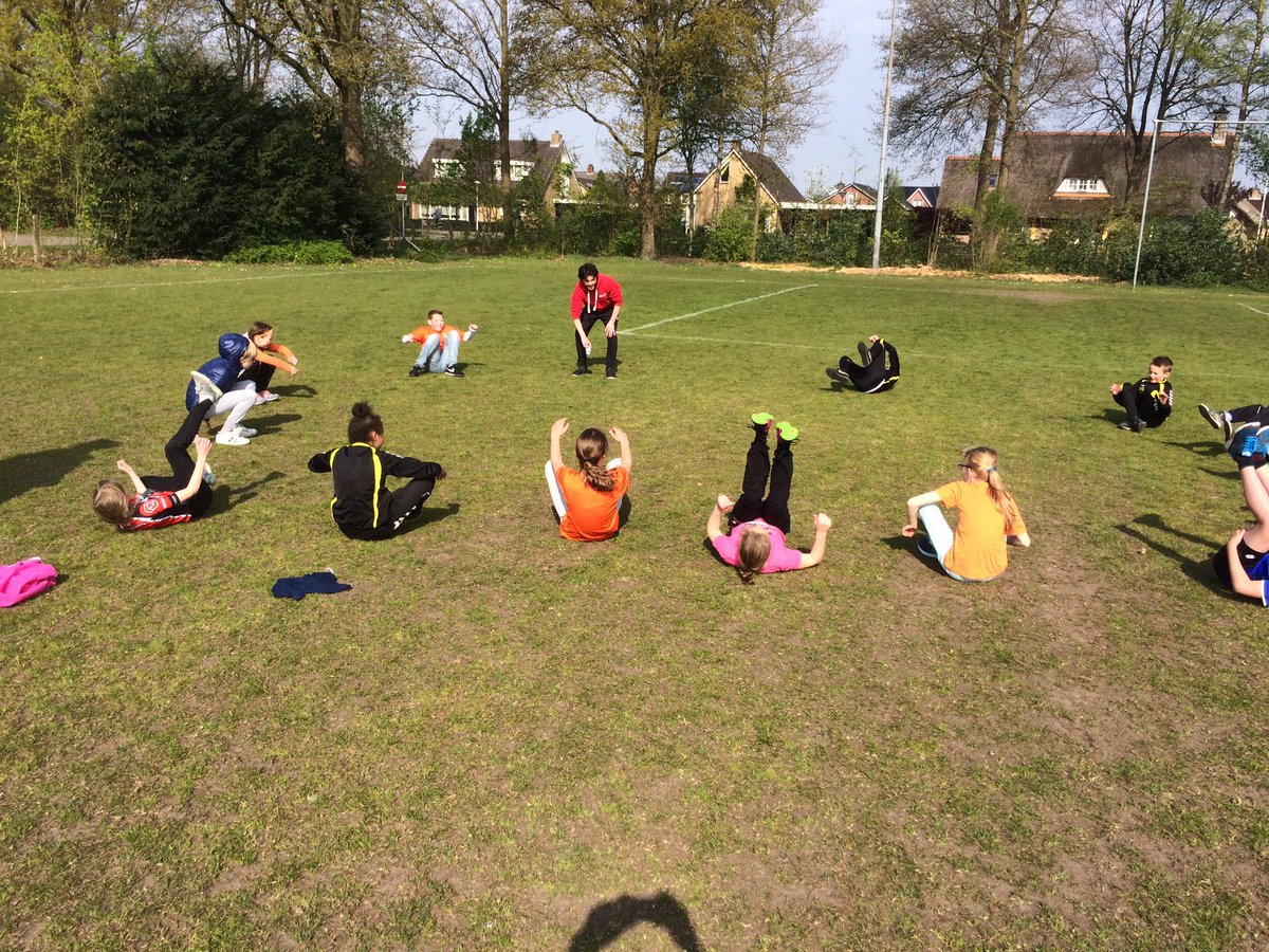 twenterandact's tweet photo. Nog een paar mooie foto's van de Kongingsspelen 2017 in Vriezenveen @DOS37 https://t.co/59sWjNsEjj