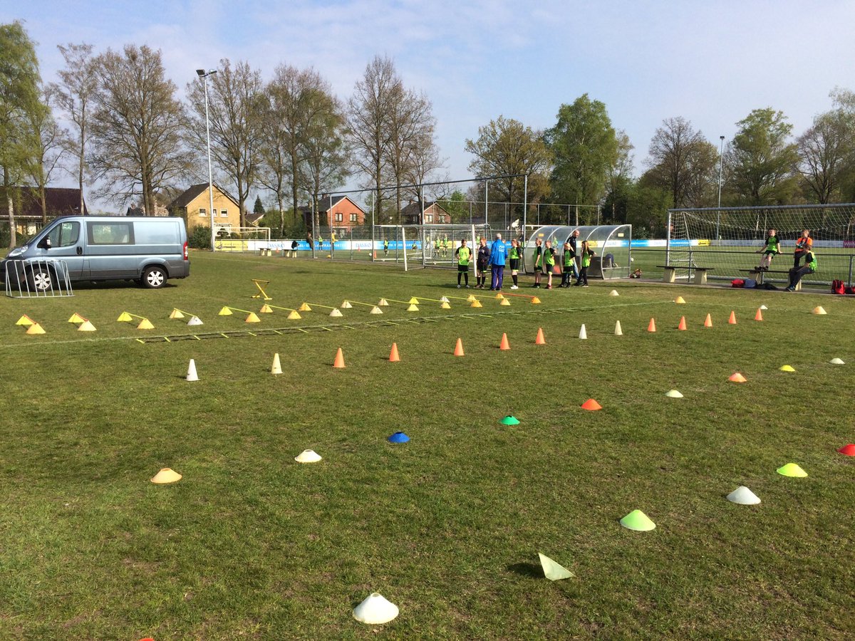 Nog een paar mooie foto's van de Kongingsspelen 2017 in Vriezenveen <a href="/DOS37/">DOS'37</a>